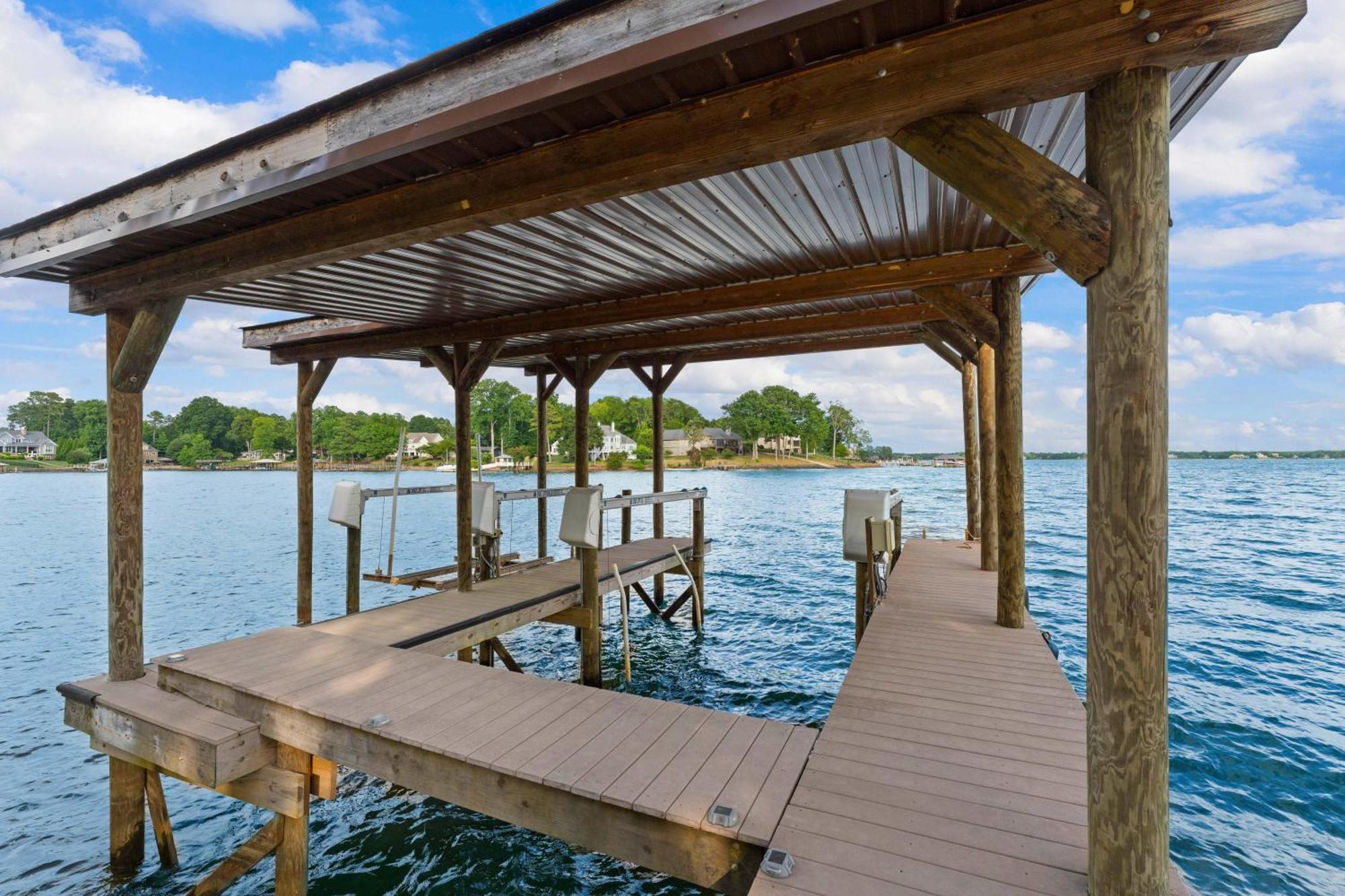 Lake Norman Getaway Мурсвилл Экстерьер фото